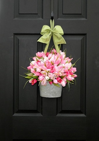 10-spring-front-door-decoration