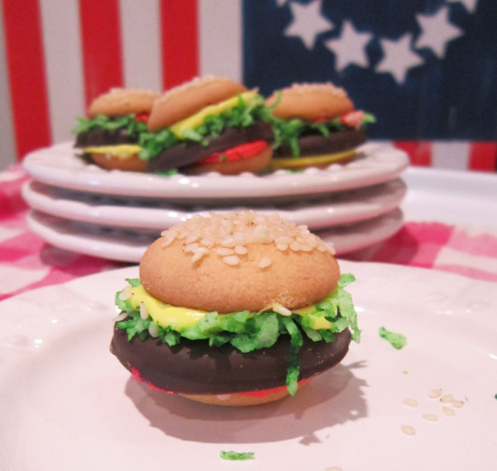 Mini Cheeseburger Cookies