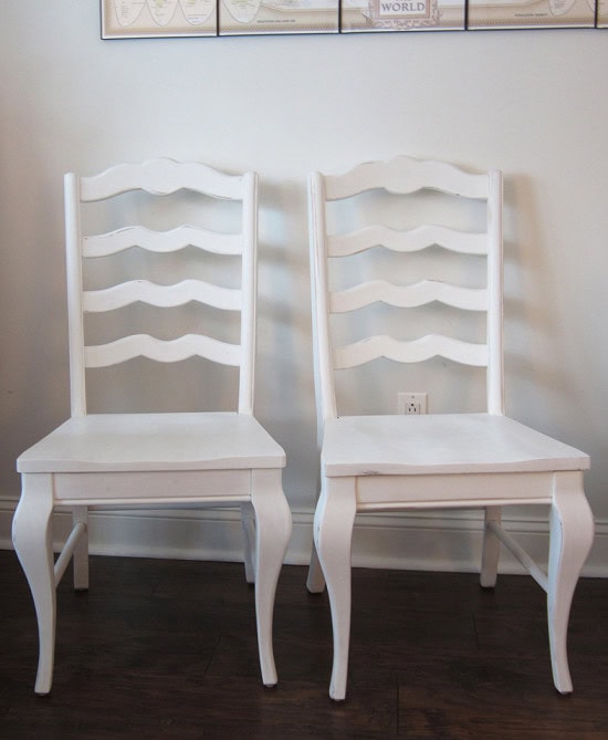 How to Chalk Paint Ladder Back Chairs 