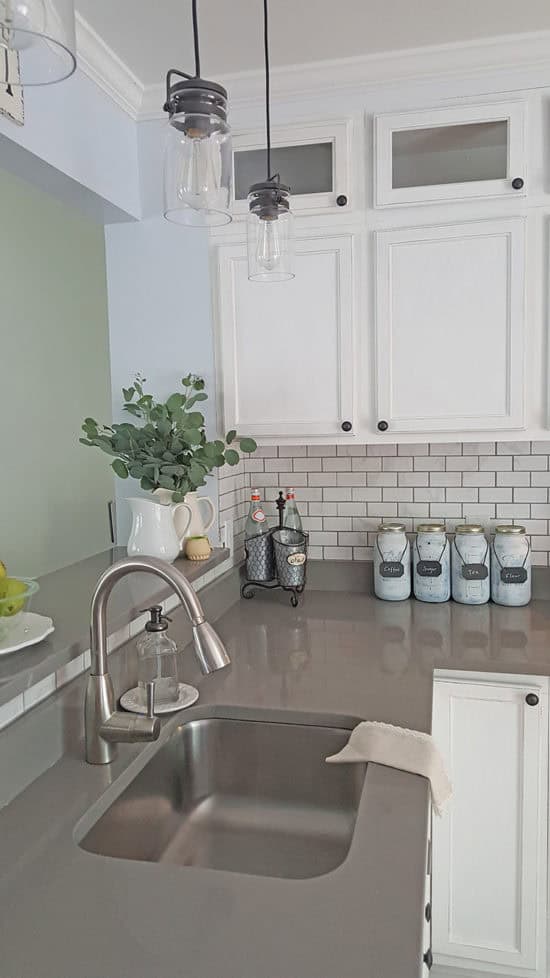 Countertop Cabinets in the Kitchen - The Honeycomb Home