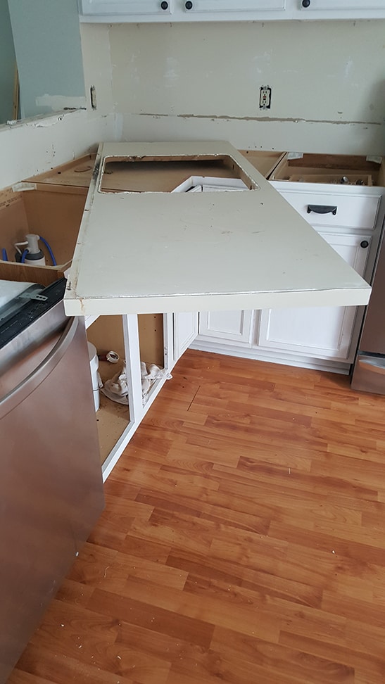 removing kitchen counters