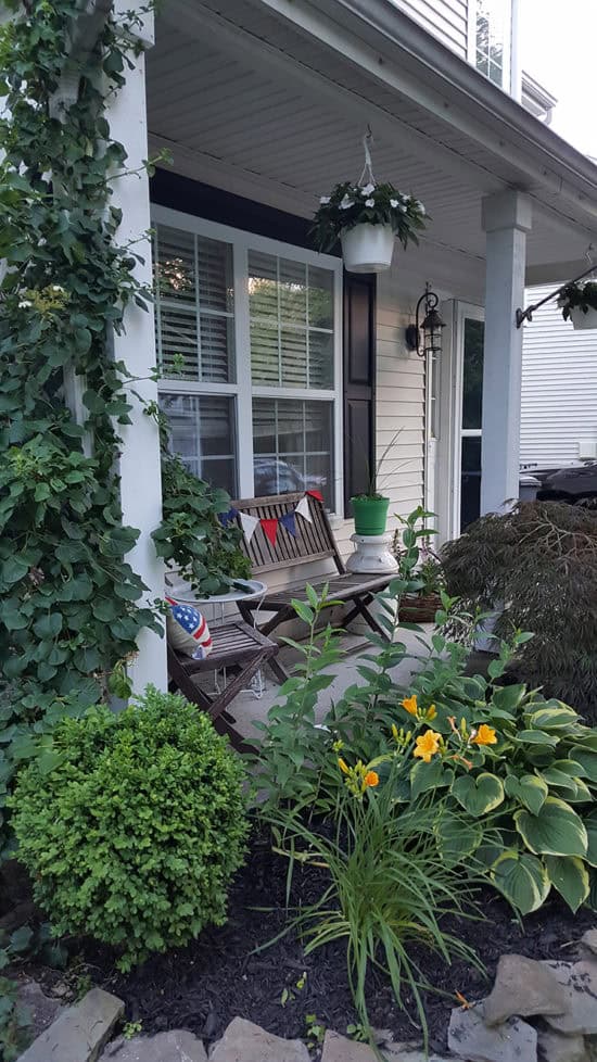 Front Yard Gardens