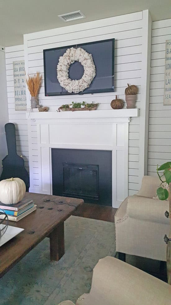 all Mantel Decorating ideas TheHoneycombHome 