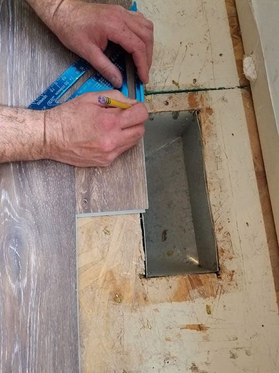 How To Cut Vinyl Floor Planks Around Toilet | Vinyl Plank Flooring