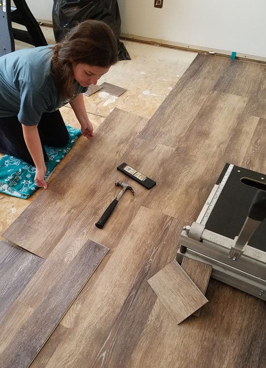 installing vinyl plank flooring