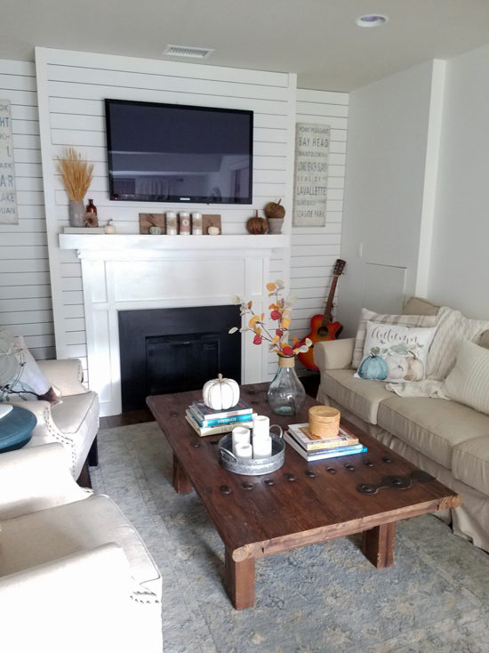 fall family room decor