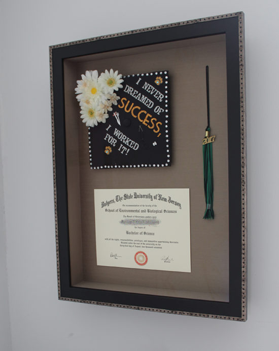 custom framed diploma