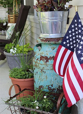 Summer Front Porch Decorating