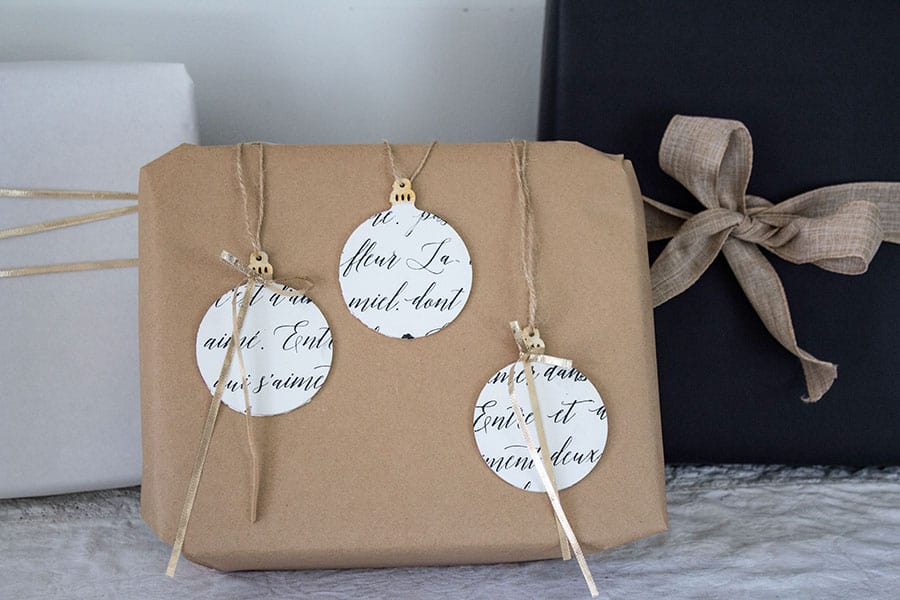 DIY-French-Script-Ornaments-using-a-mesh-stencil