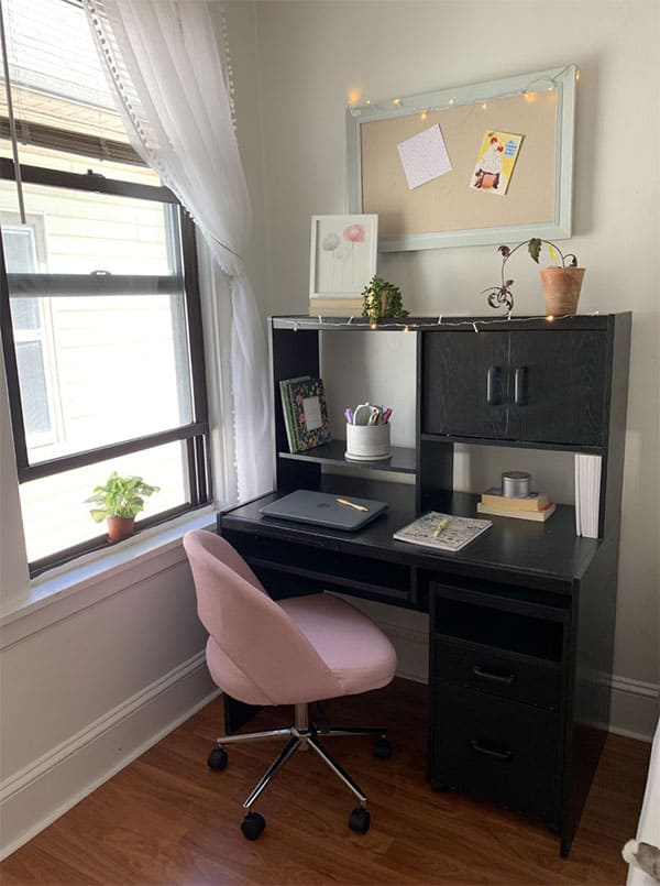 organized student desk