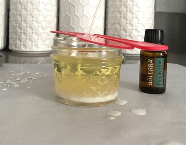 https://thehoneycombhome.com/wp-content/uploads/2019/10/how-to-make-your-own-scented-candles-at-home.jpg