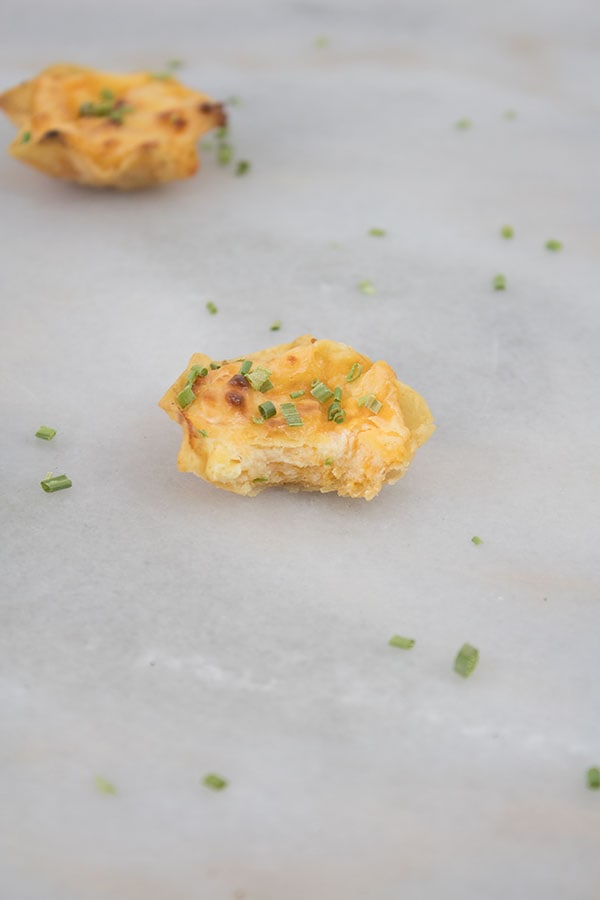The most delicious, cheesy appetizer recipe that only requires 4 ingredients!