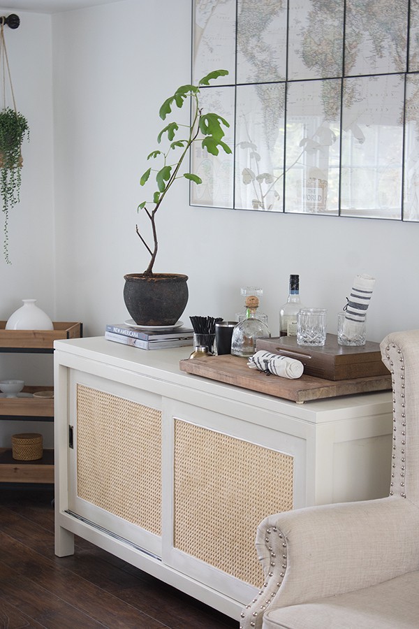 Sideboard with clearance caning