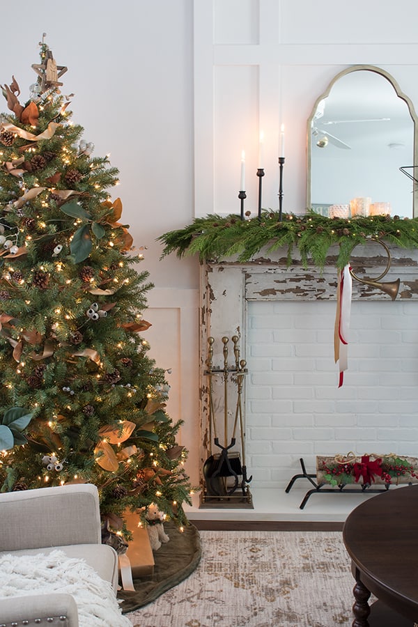 Simple Woodland and Pine Cone Christmas Table Setting - Home with Holliday