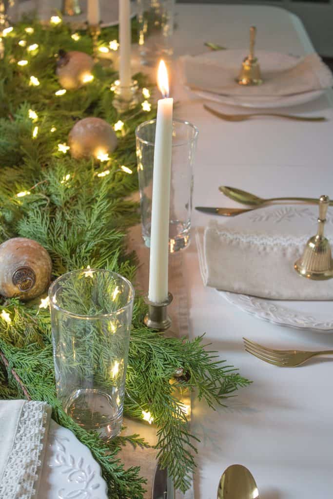 Christmas Table Decor - Simple & Classic - The Honeycomb Home