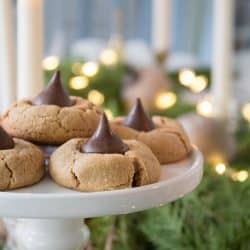 peanut butter kiss cookies