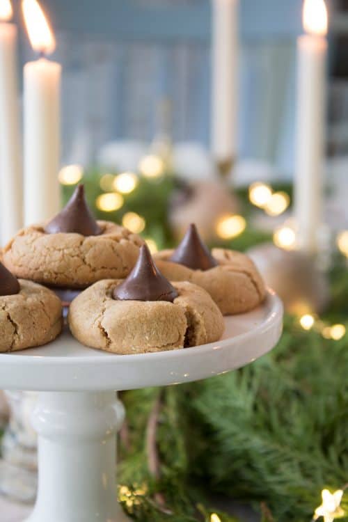 peanut butter kiss cookies