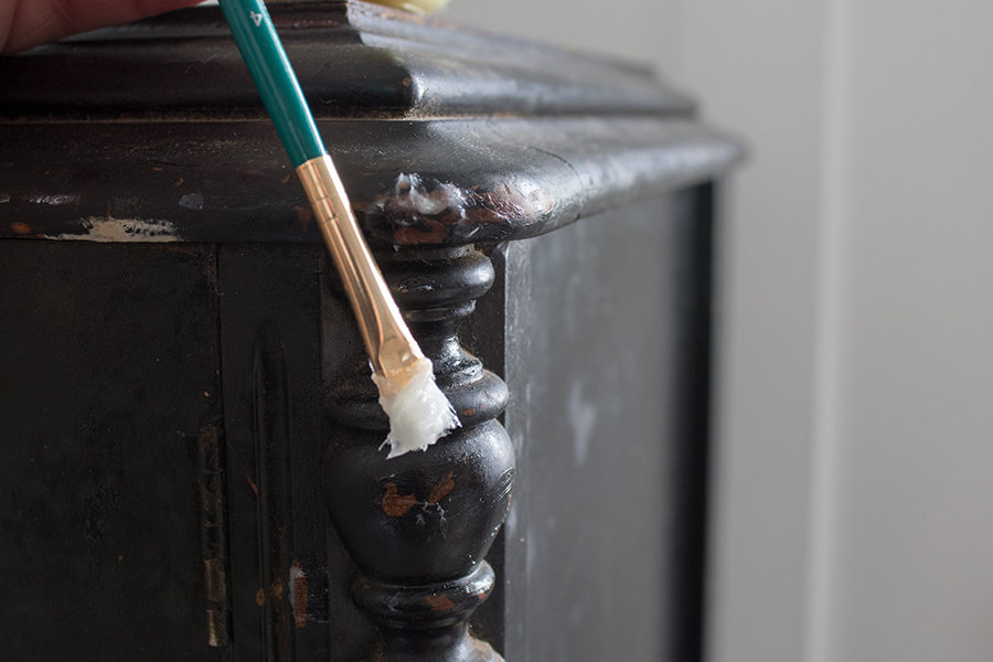 How to Paint Furniture Black Distressed (Without Sanding!) - The