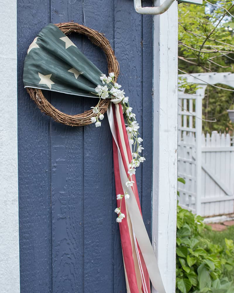 red white and blue wreath ideas