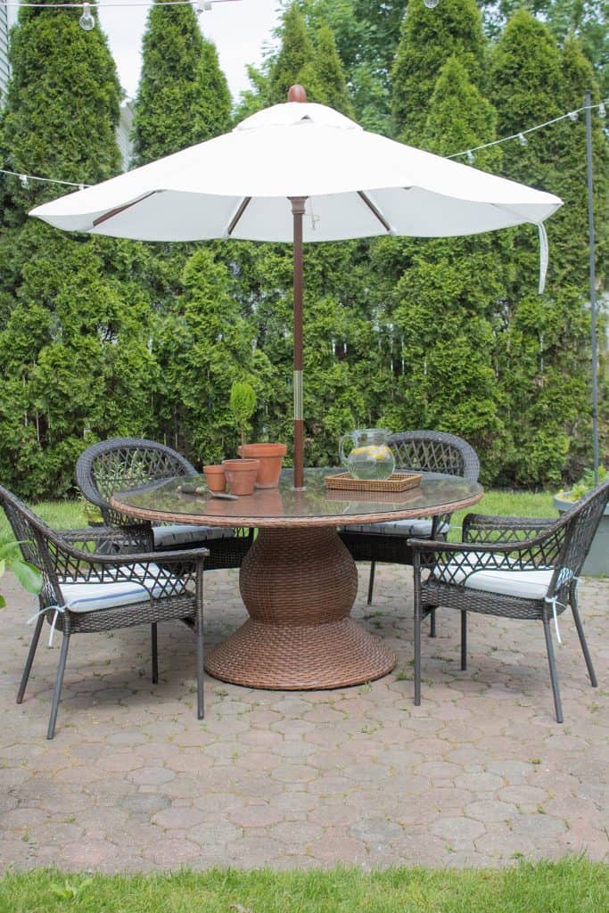 Cast Iron Umbrella Stand by Upcycling a Garden Urn