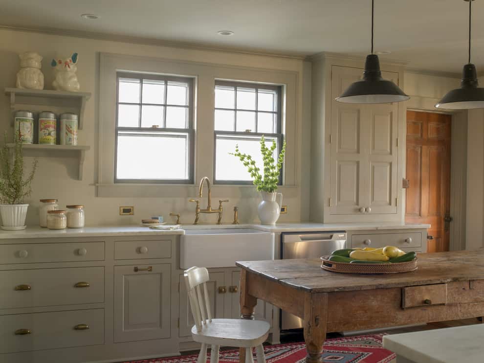 Cottage style design - The Honeycomb Home