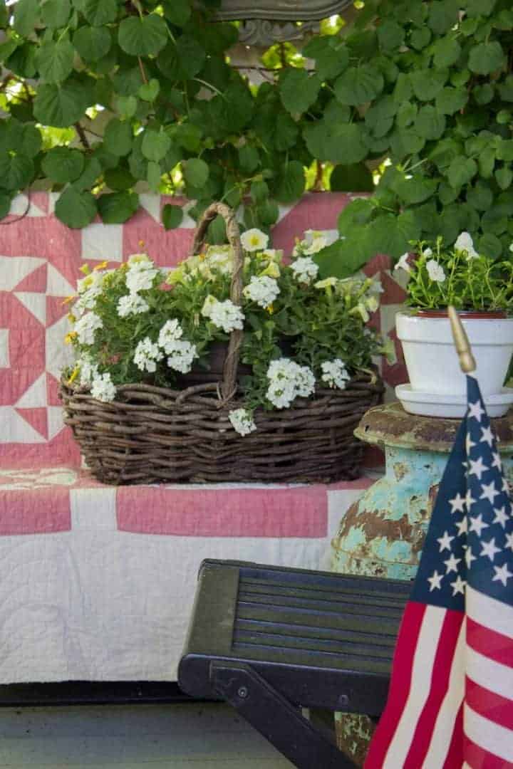 seasonal decorating for small front porches