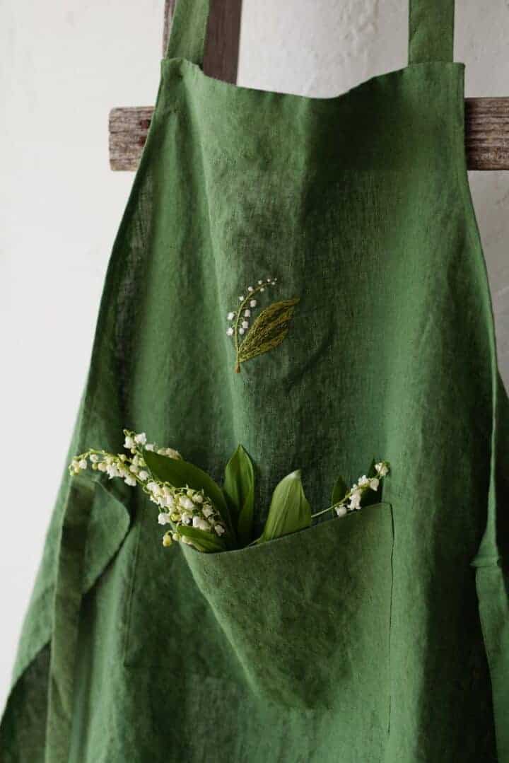 green garden apron