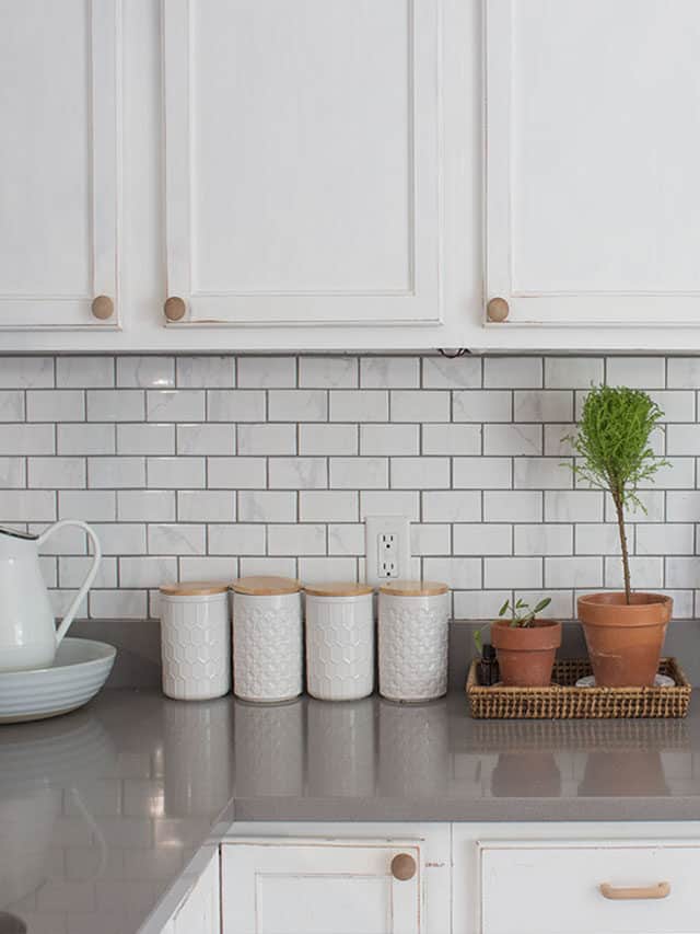 7 Small Kitchen Decorating Ideas