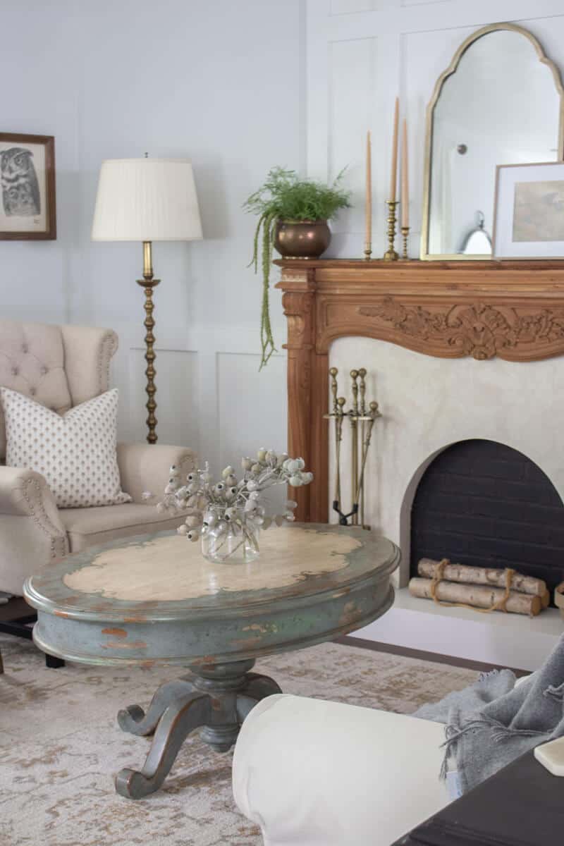 Vintage Living Room Decor - The Honeycomb Home
