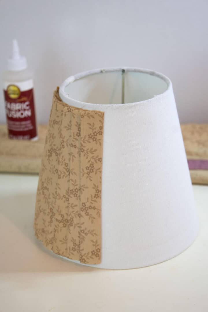 Covering deals a lampshade