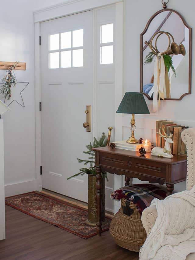 Holiday Decorating Ideas for Small Spaces