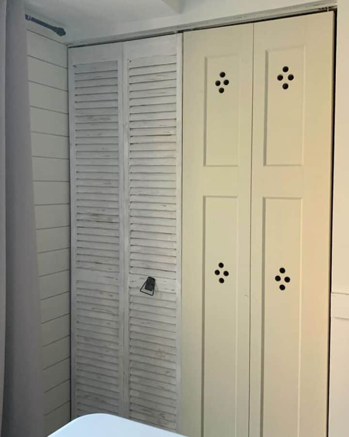 DIY-bifold-closet-doors-makeover