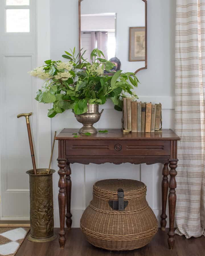 small foyer