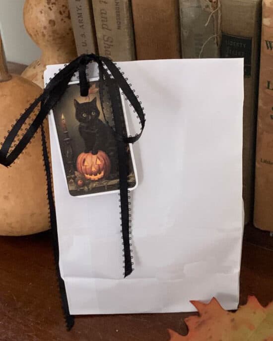 Halloween Goodie Bag Tags Printable (Free) - The Honeycomb Home
