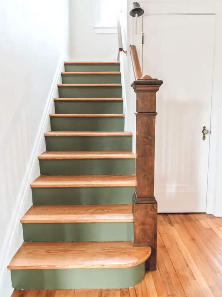 Staircase-makeover-green-painted-risers