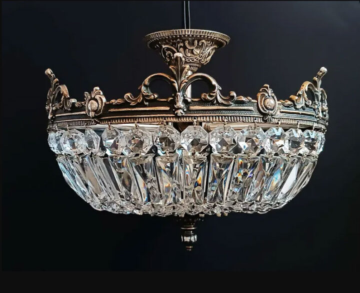 antique-chandelier