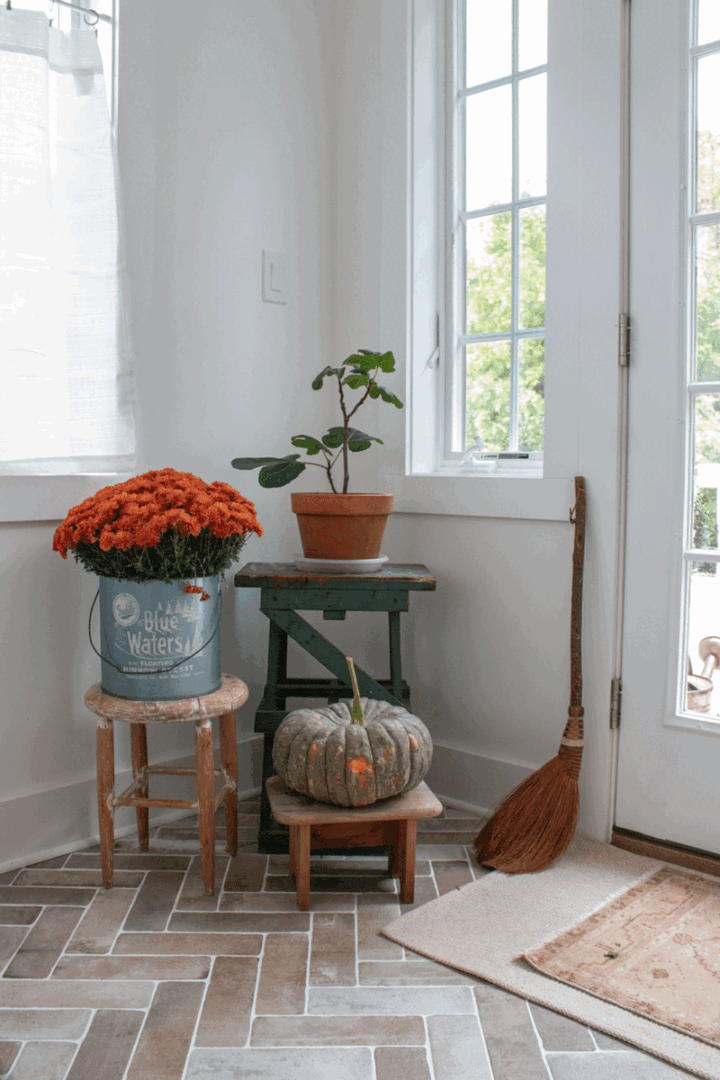 fall-decorating-with-natural-elements-the-honeycomb-home
