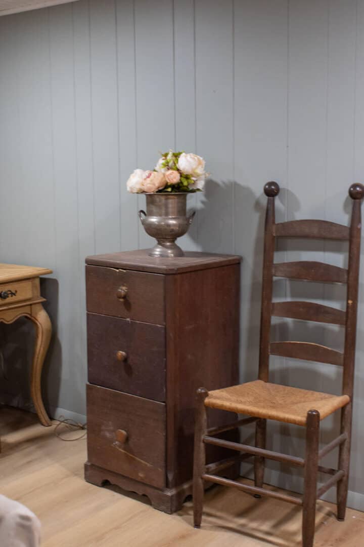 small-basement-office