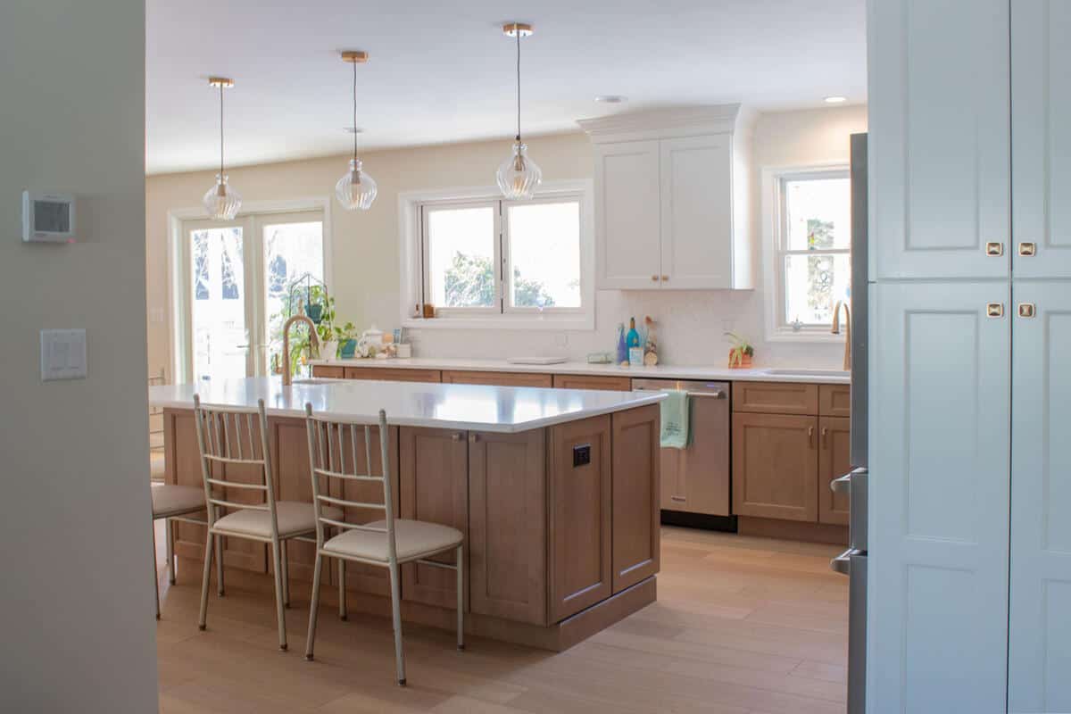 White And Brown Kitchen Cabinets Ideas - The Honeycomb Home