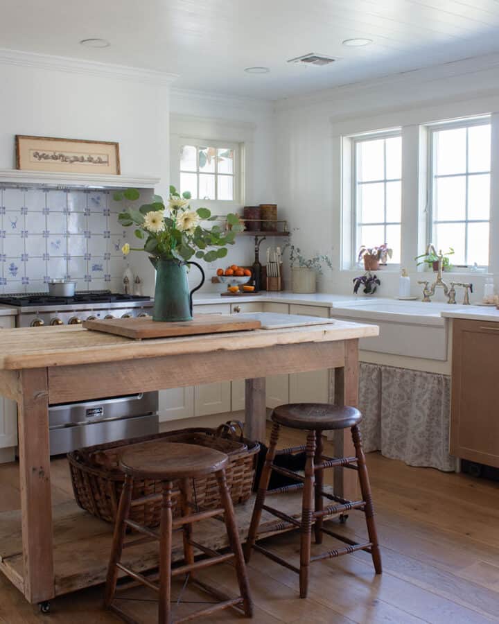 IG- vintage style kitchen island made from old barn wood