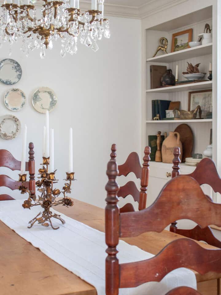 mixing-antiques-with-modern-home