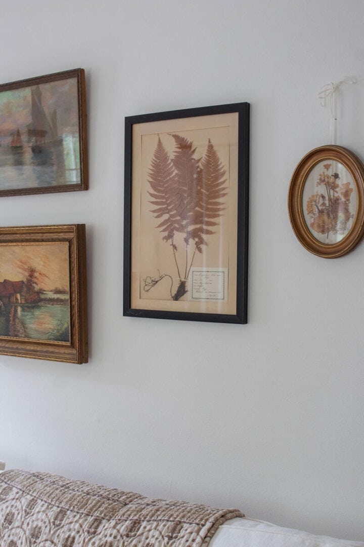 gallery-wall-living-room