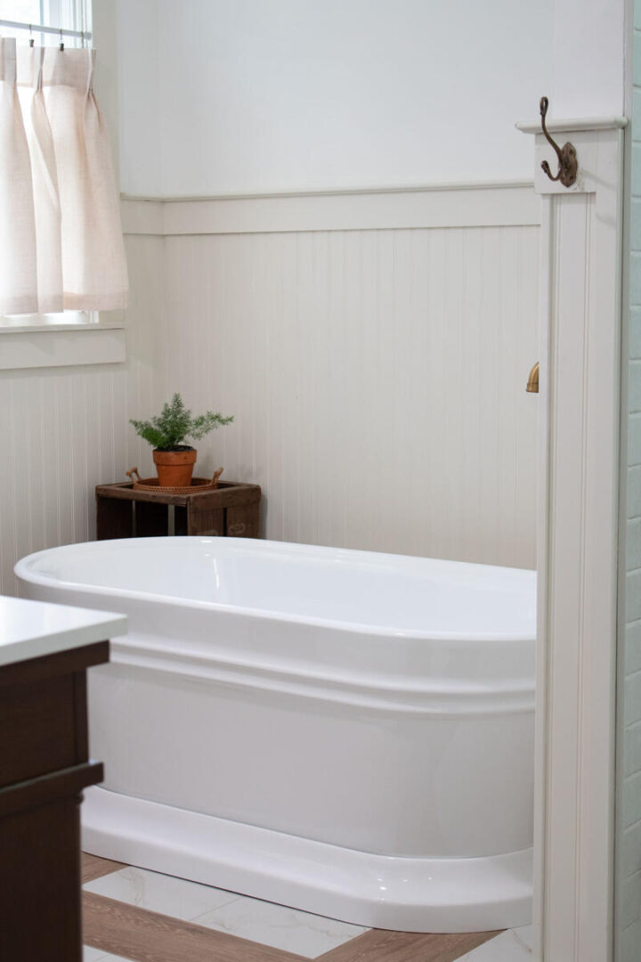 freestanding tub in bathroom beadboard walls - how to add historic details to new build
