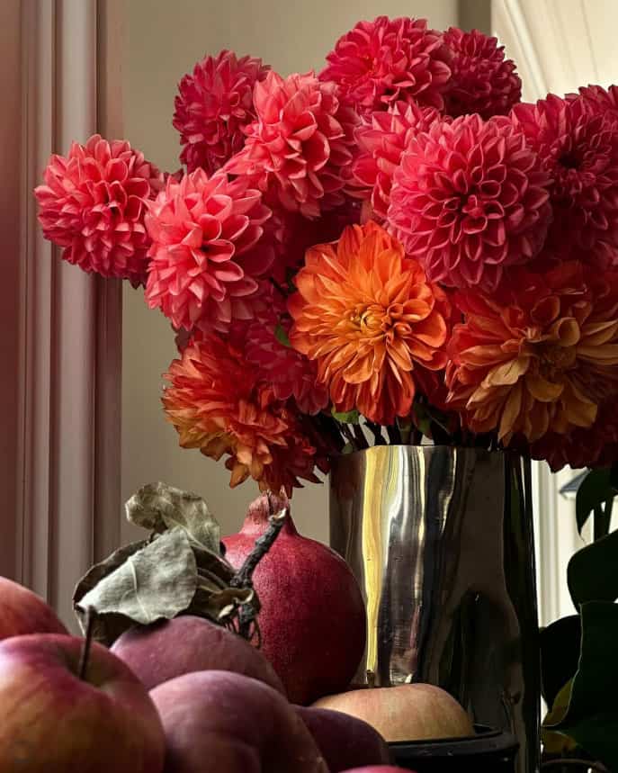 beautiful-fall-floral-display-hort-and-pott