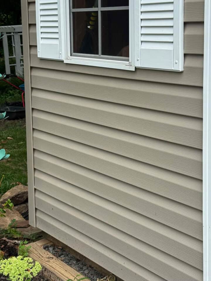 warm-exterior-paint-color